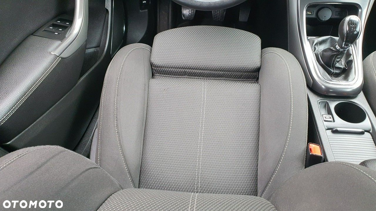 Opel Astra 1.4 Turbo Edition Sport - 17