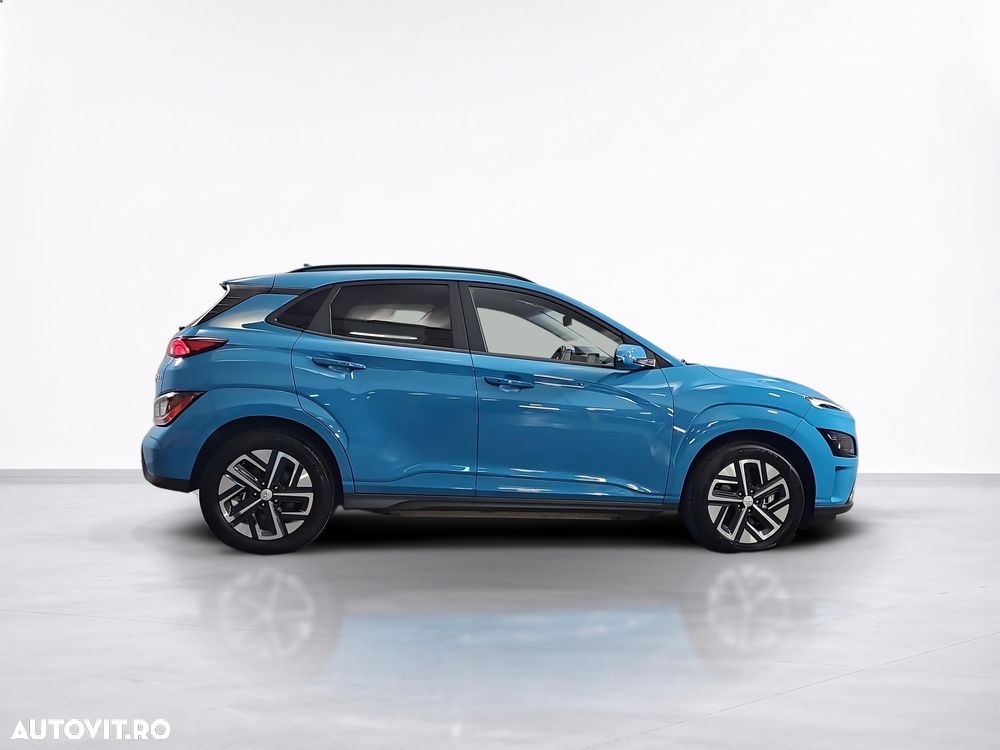 Hyundai KONA - 7