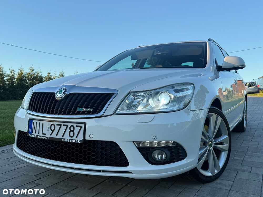 Skoda Octavia 2.0 TDI DPF RS - 1