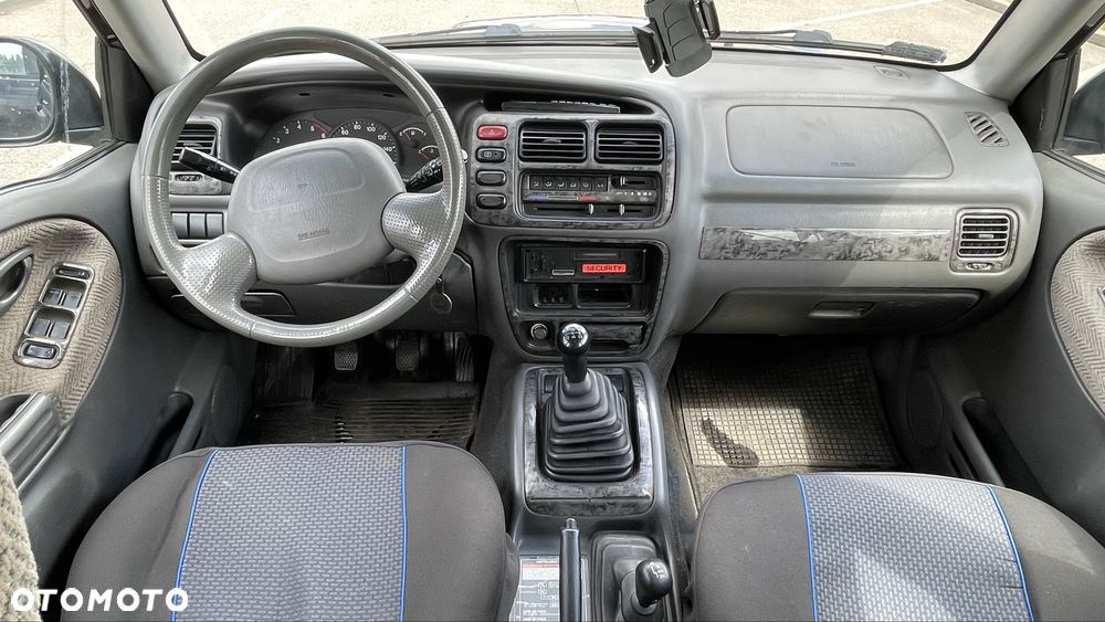 Suzuki Grand Vitara - 6