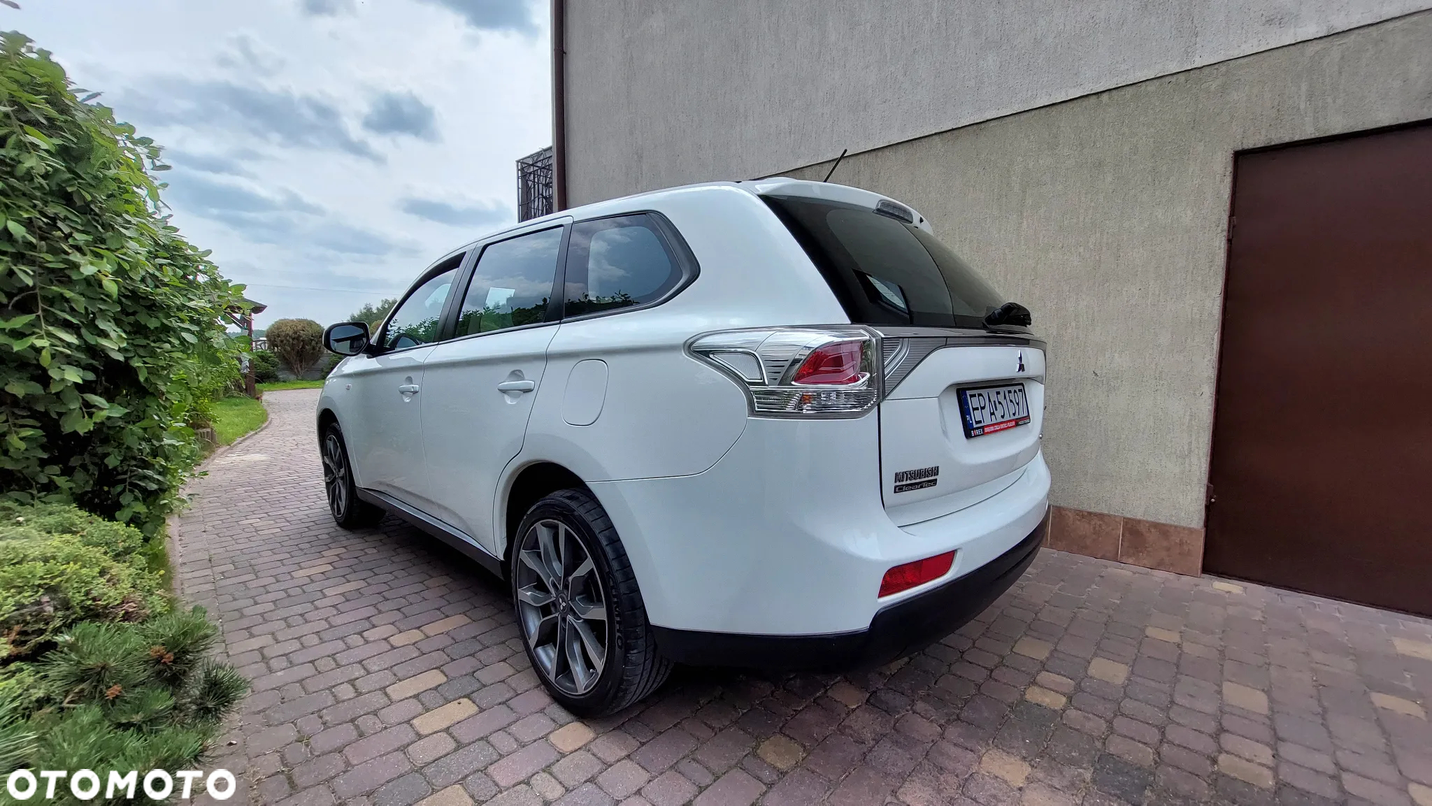 Mitsubishi Outlander 2.0 2WD Inform - 8