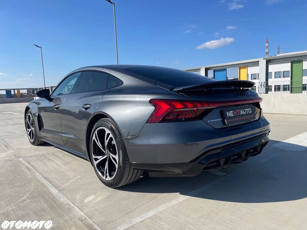 Audi e-tron GT 60 93kWh Quattro - 9