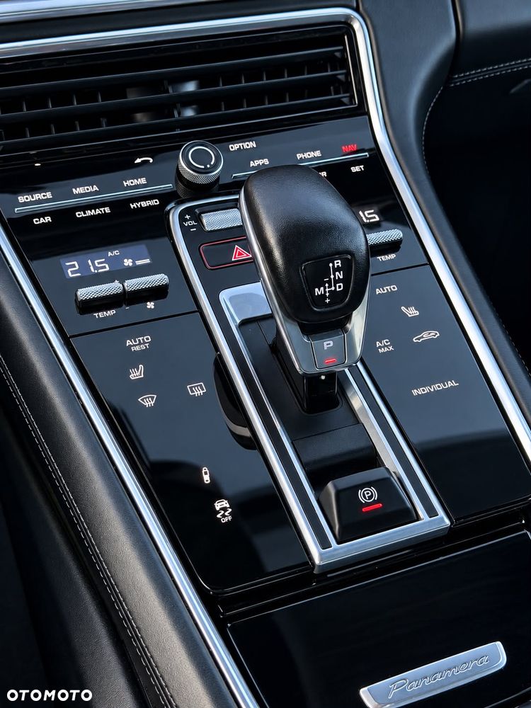 Porsche Panamera Turbo S E-Hybrid - 19