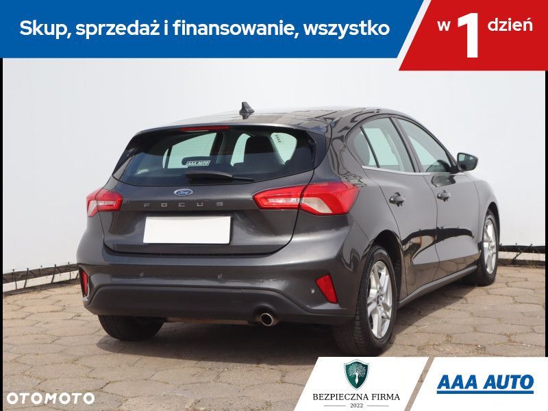 Ford Focus - 6