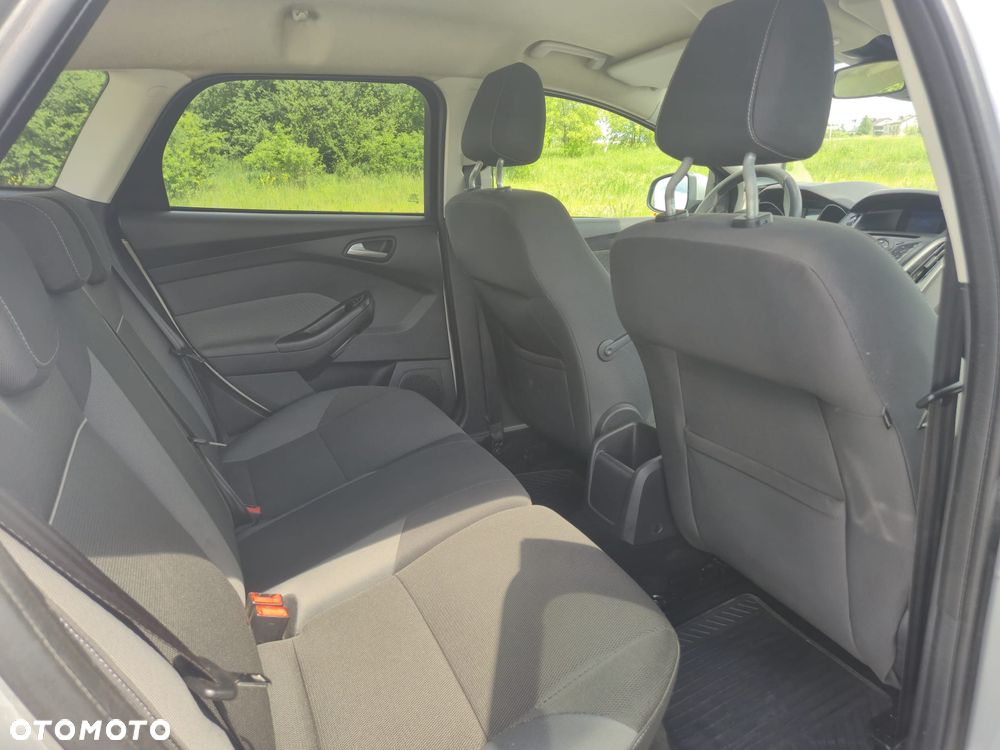 Ford Focus 1.6 TDCi DPF Start-Stopp-System Titanium - 12
