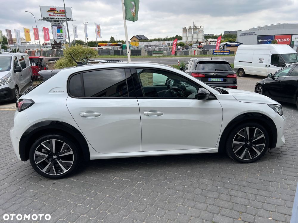 Peugeot 208 1.2 PureTech Allure Pack S&S EAT8 - 6
