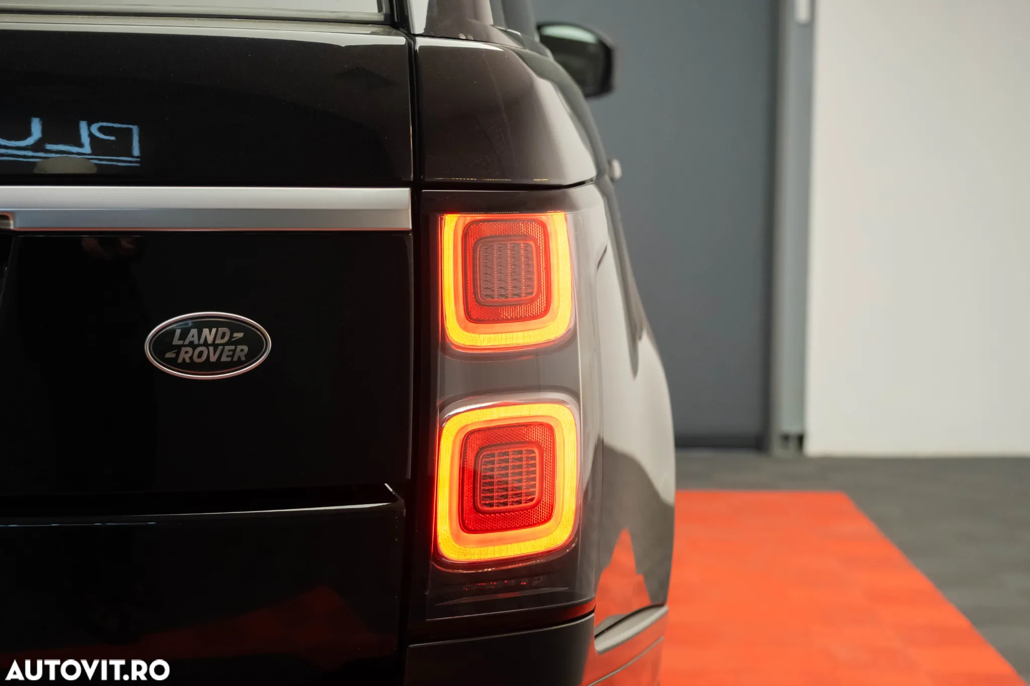 Land Rover Range Rover 4.4L SDV8 Vogue - 18
