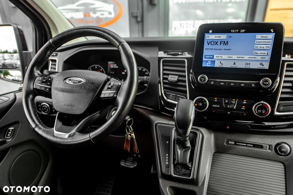 Ford Tourneo Custom 2.0 EcoBlue L1 Titanium SelectShift - 16