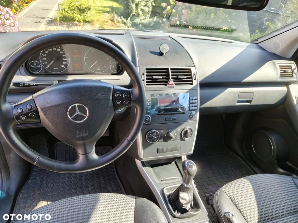 Mercedes-Benz Klasa A 200 CDI Avantgarde - 12