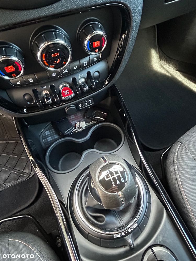 MINI Clubman - 18