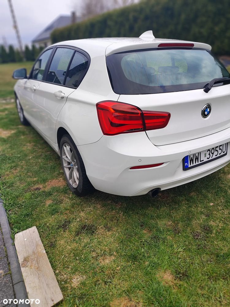 BMW Seria 1 116d - 5