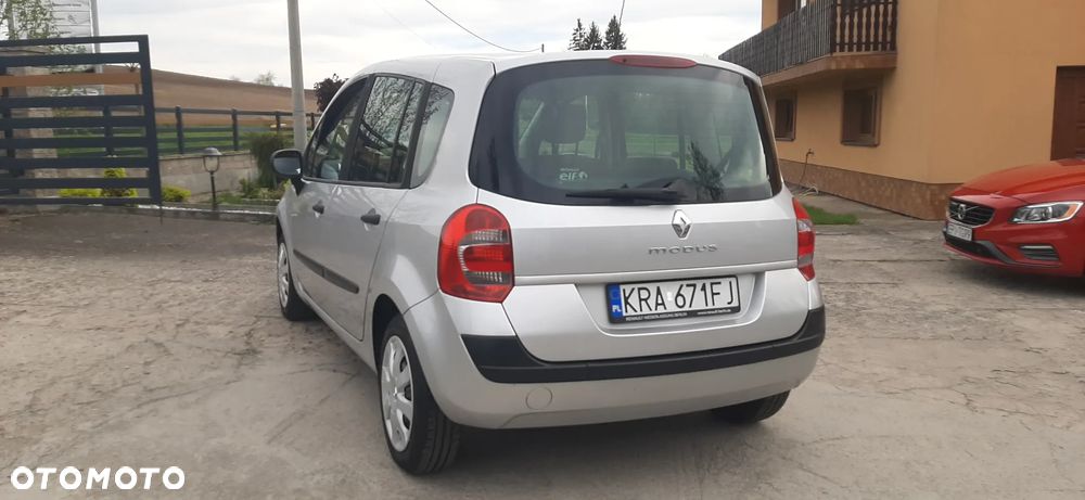 Renault Modus - 10