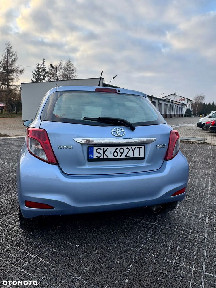Toyota Yaris 1.33 Luna - 11