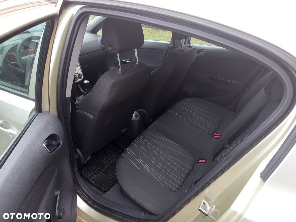 Opel Corsa - 6
