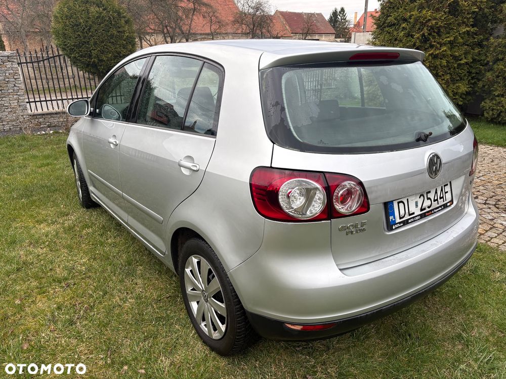Volkswagen Golf Plus - 5