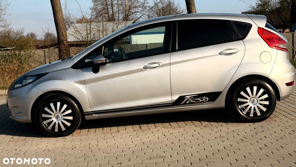 Ford Fiesta 1.25 Titanium - 9
