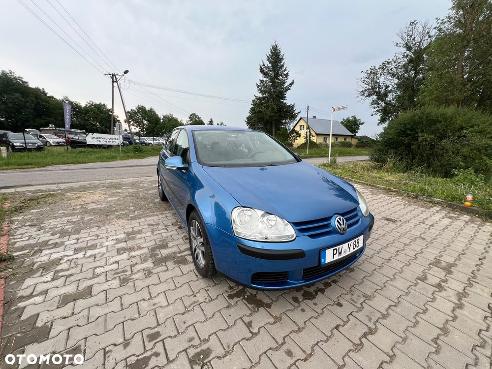 Volkswagen Golf - 28