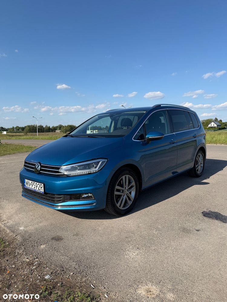 Volkswagen Touran 1.5 TSI EVO Highline - 1