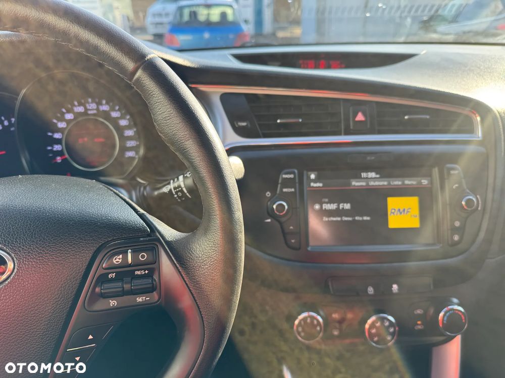 Kia Ceed 1.6 GDI L - 12