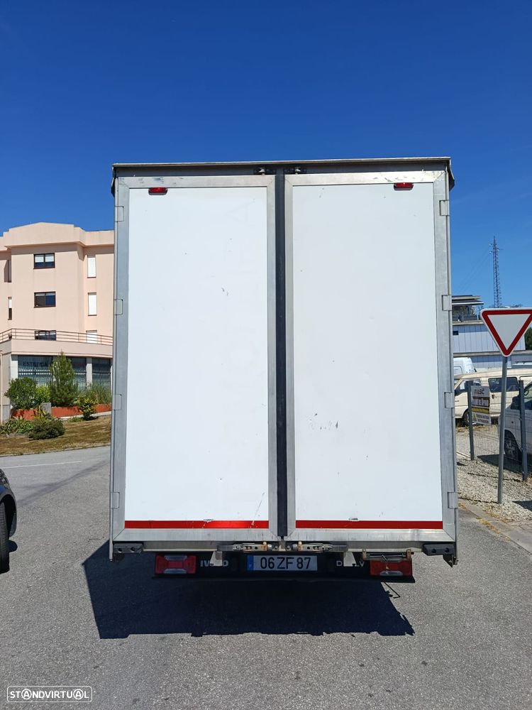 Iveco Daily 3.0 35C18H 3000 CD - 4