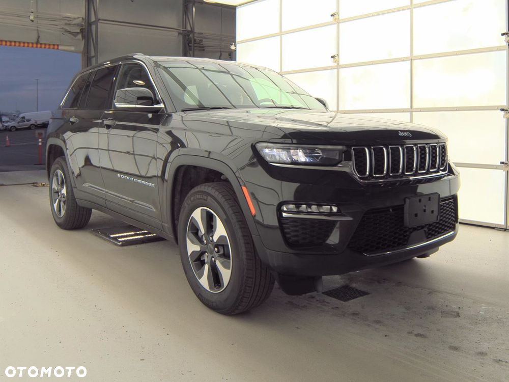 Jeep Grand Cherokee - 3
