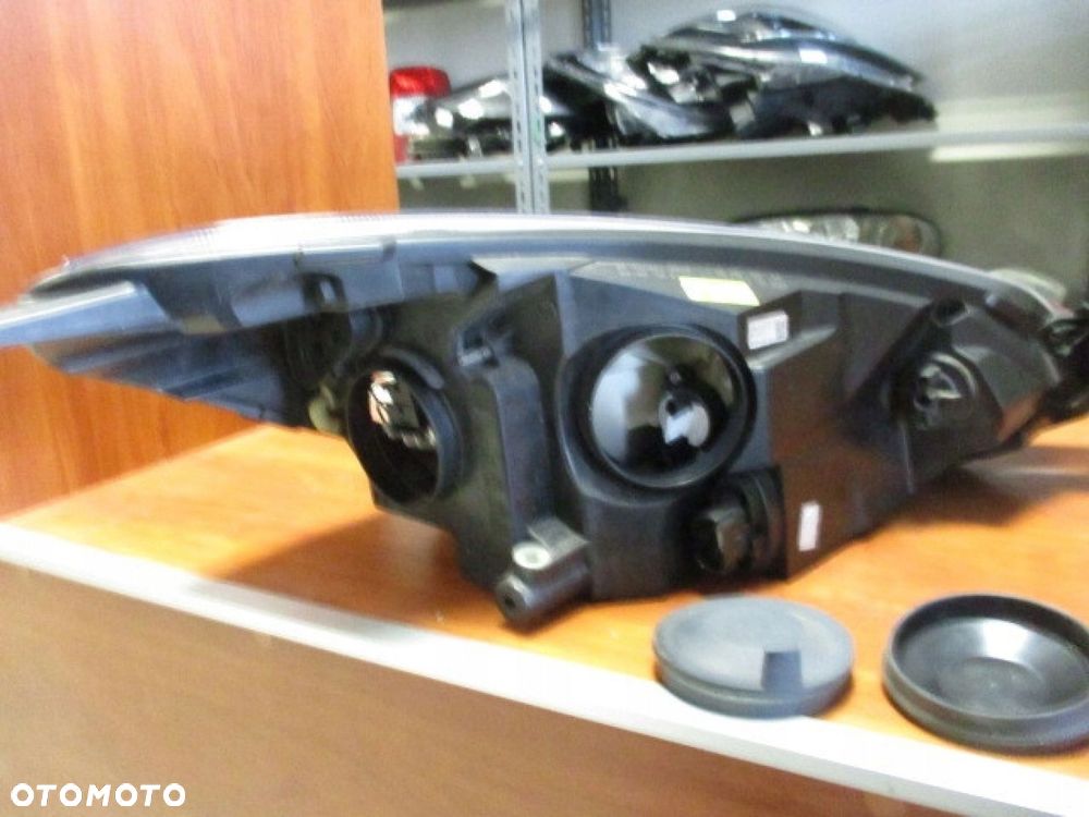 LAMPA PRZEDNIA LEWA FIESTA MK8 H1BB13W030AE - 5