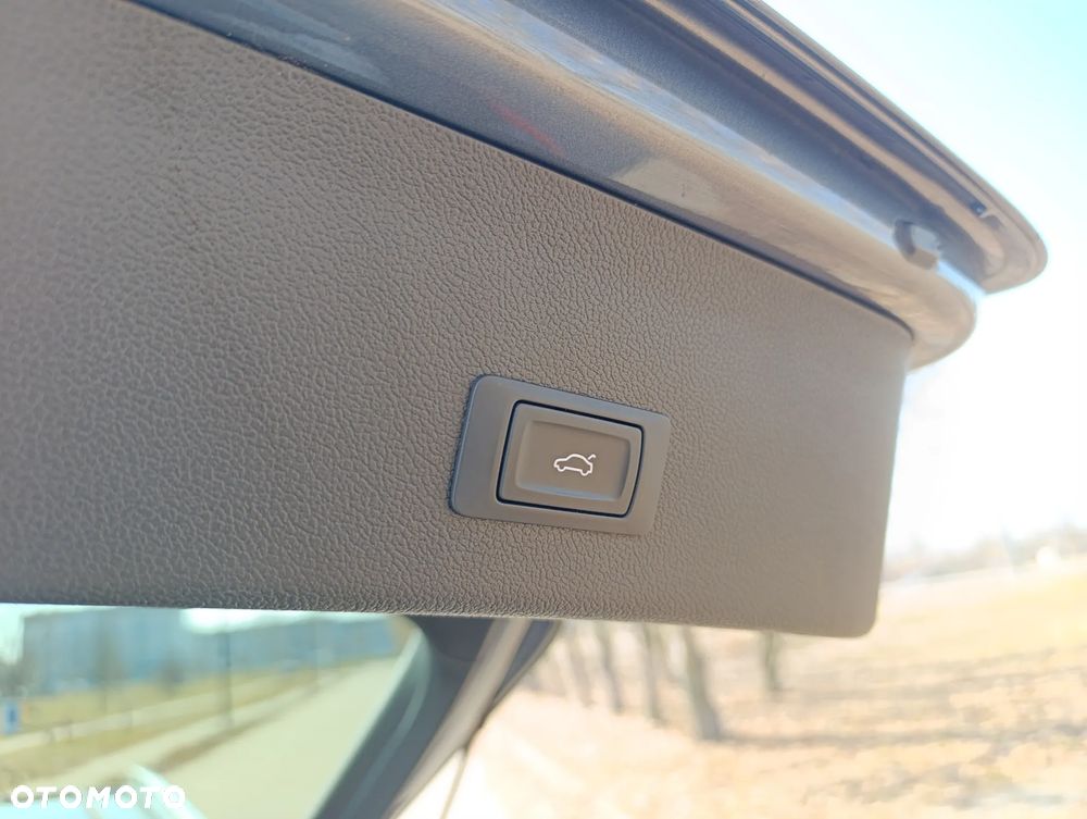 Audi A4 Allroad - 18