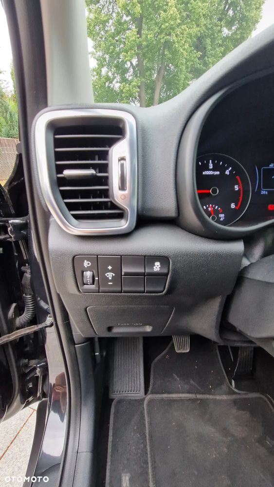 Kia Sportage 1.7 CRDI Business Line L 2WD - 33