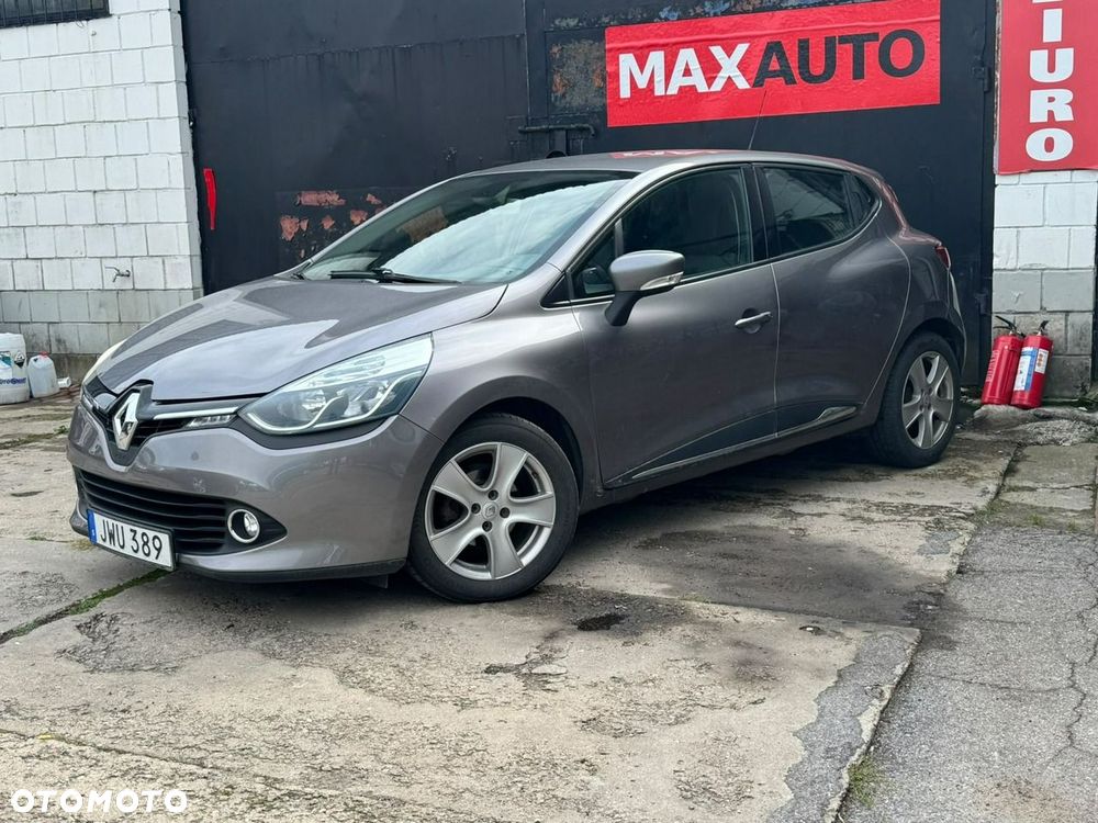 Renault Clio - 9