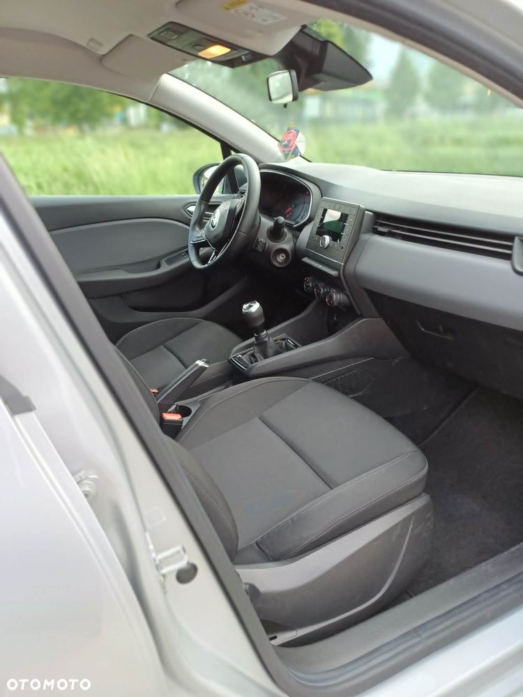 Renault Clio SCe 75 EXPERIENCE - 8