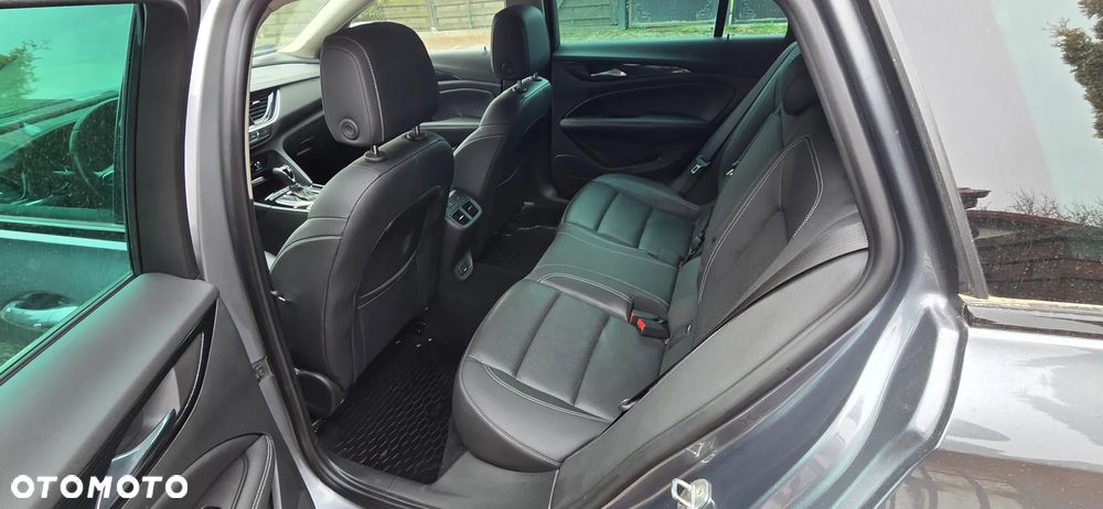 Opel Insignia 1.6 CDTI Executive - 11