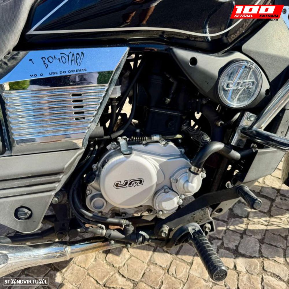 UM Renegade Comando 125 - 6