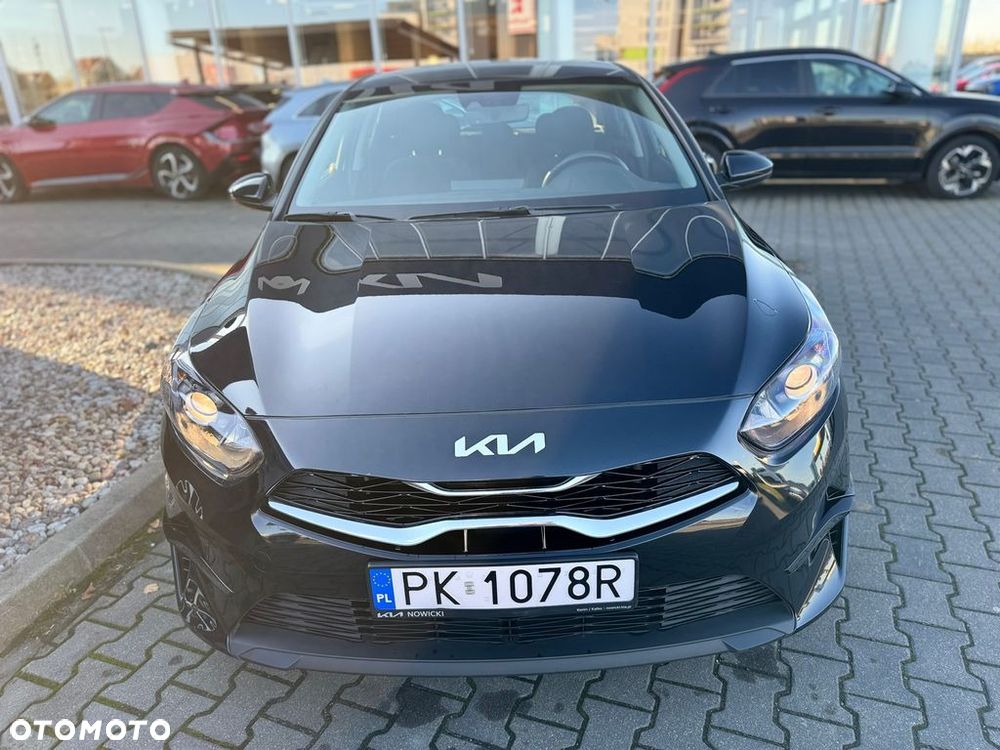 Kia Ceed 1.5 T-GDI M DCT - 8
