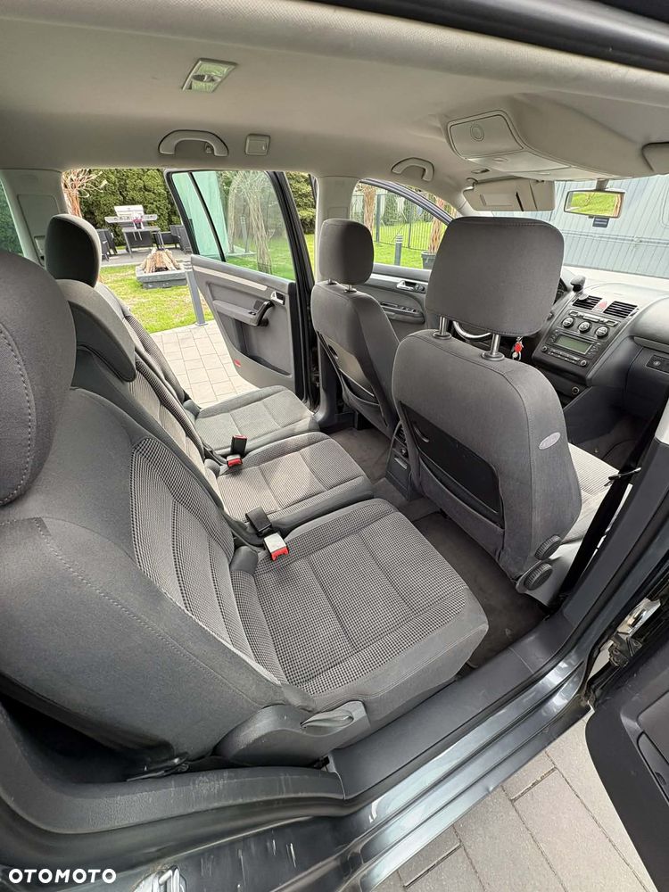 Volkswagen Touran 1.9 TDI Trendline - 9