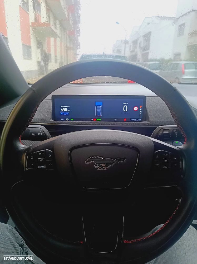 Ford Mustang Mach-E AWD PREMIUM - 18