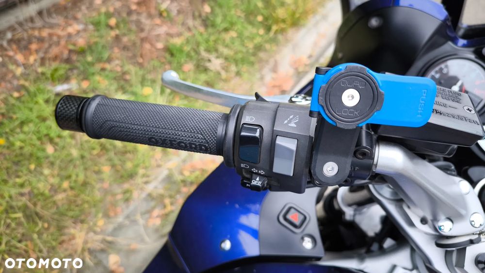 Yamaha FJR - 12