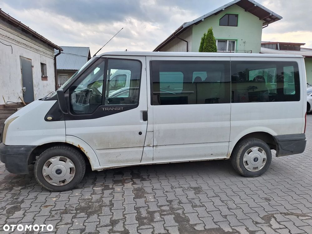 Ford Transit 280S GLX Tourneo - 9