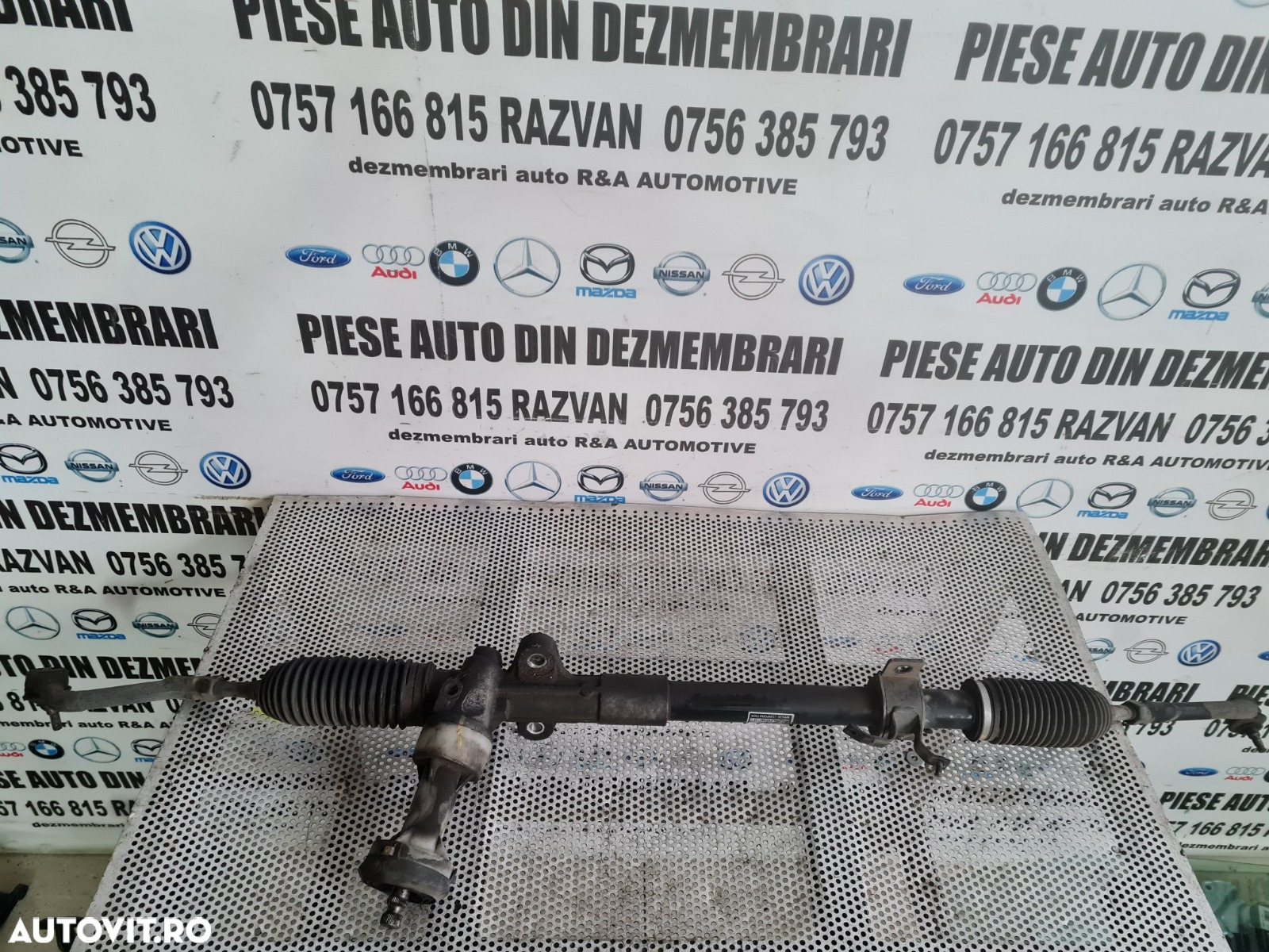 Caseta Directie Hyundai IX35 An 2009-2010-2011-2012-2013-2014-2015 Volan Stanga Cod 56500-2S000 Dezmembrez Hyundai IX35 2.0 Benzina 2x4 Cod Motor G4KD An 2009-2010-2011-2012-2013-2014-2015 Volan Stanga - 3