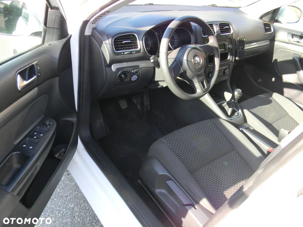 Volkswagen Golf 1.6 TDI BlueMotion Technology Comfortline - 14