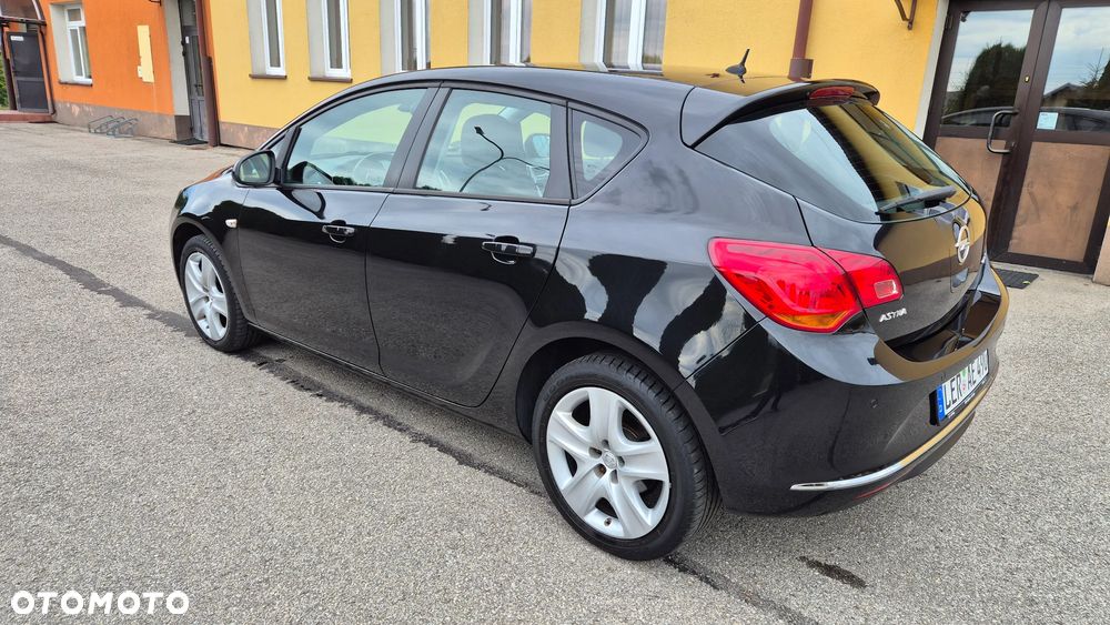 Opel Astra 1.4 Turbo ENERGY - 8