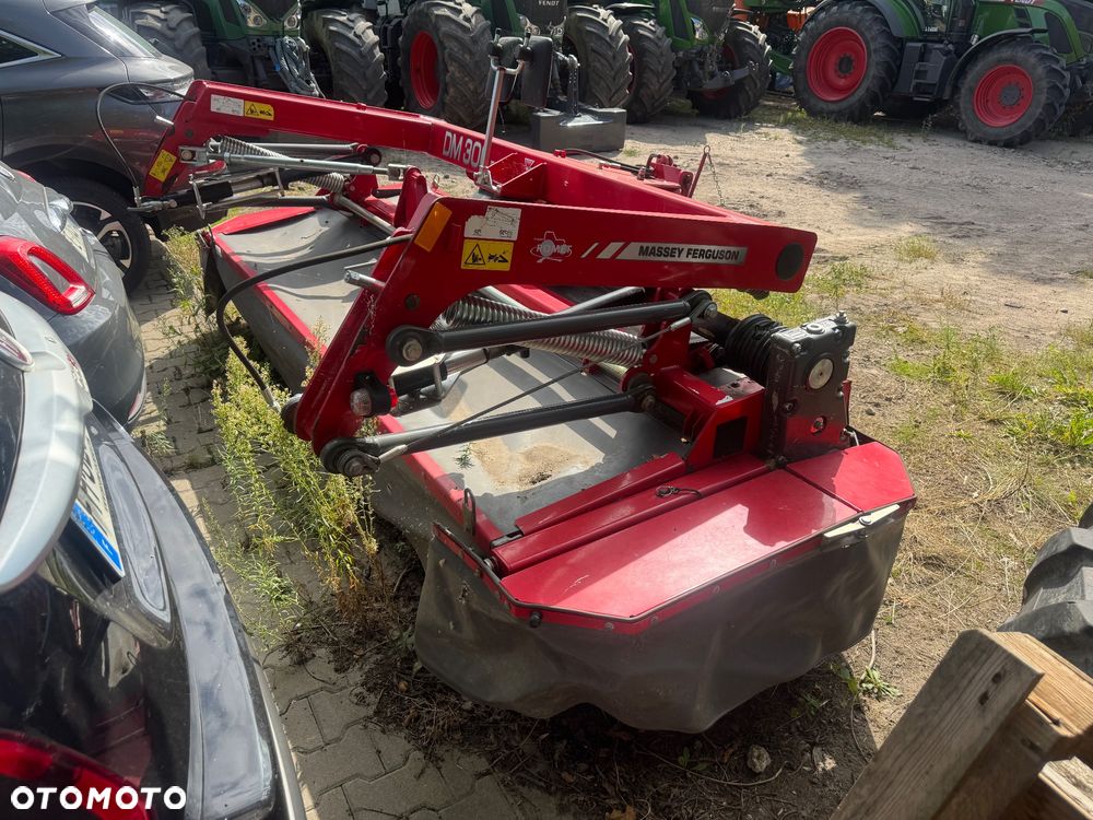 Massey Ferguson DM306