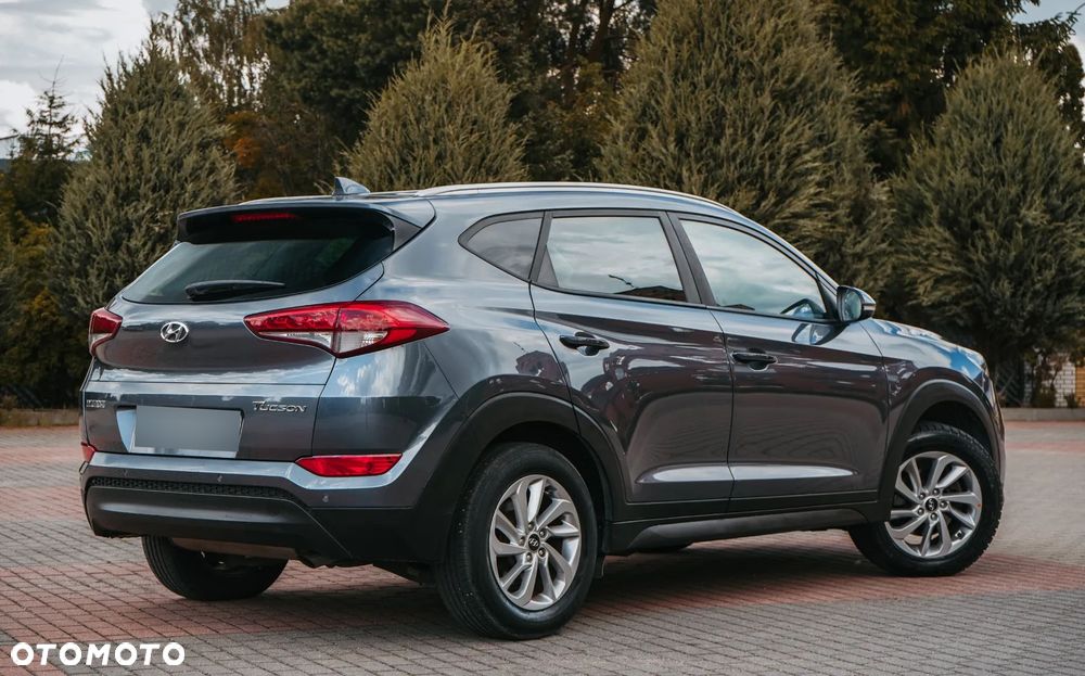 Hyundai Tucson blue 1.7 CRDi 2WD Advantage - 16