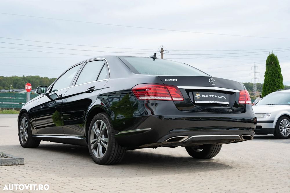 Mercedes-Benz E 200 7G-TRONIC - 4