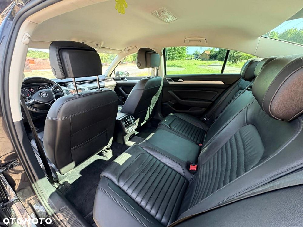 Volkswagen Passat 1.6 TDI (BlueMotion Technology) Comfortline - 6