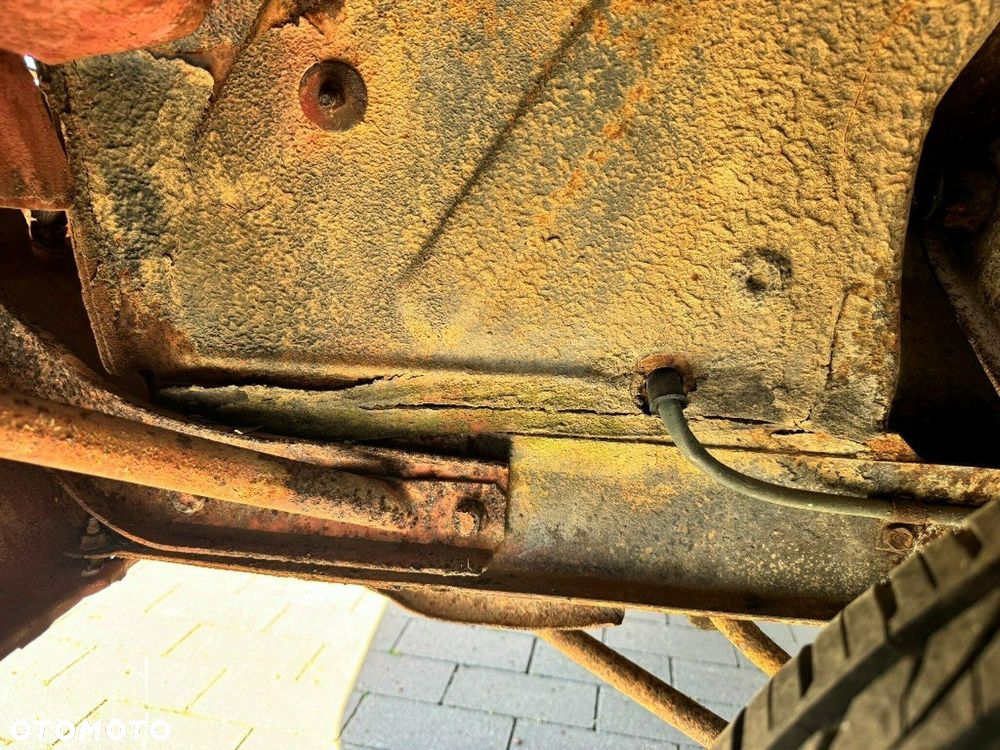 Ford Inny - 33