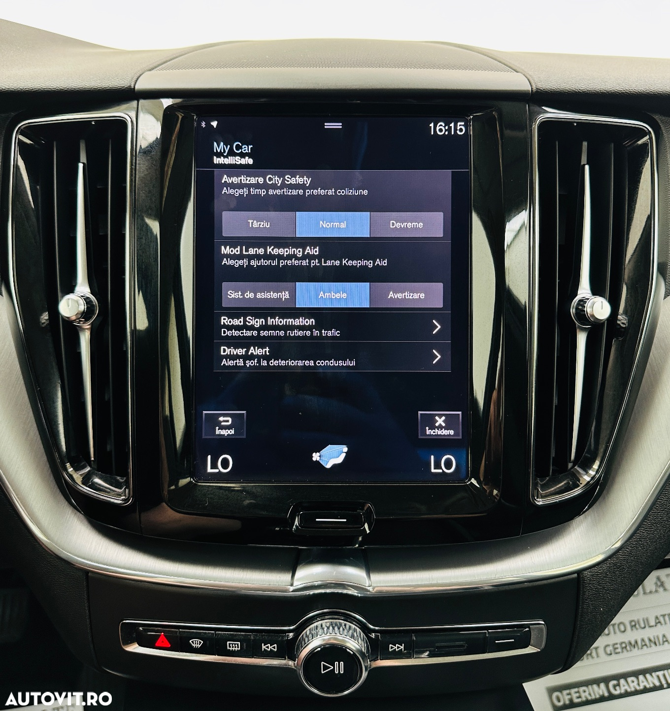 Volvo XC 60 D4 AWD Momentum - 35