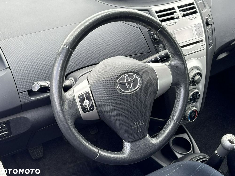 Toyota Yaris 1.0 VVT-i Comfort - 18