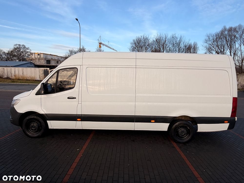 Mercedes-Benz Sprinter - 8