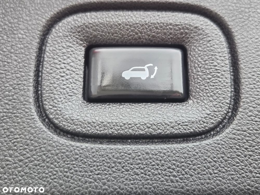 Renault Koleos 2.0 Blue dCi Initiale Paris 4x4 X-Tronic - 36