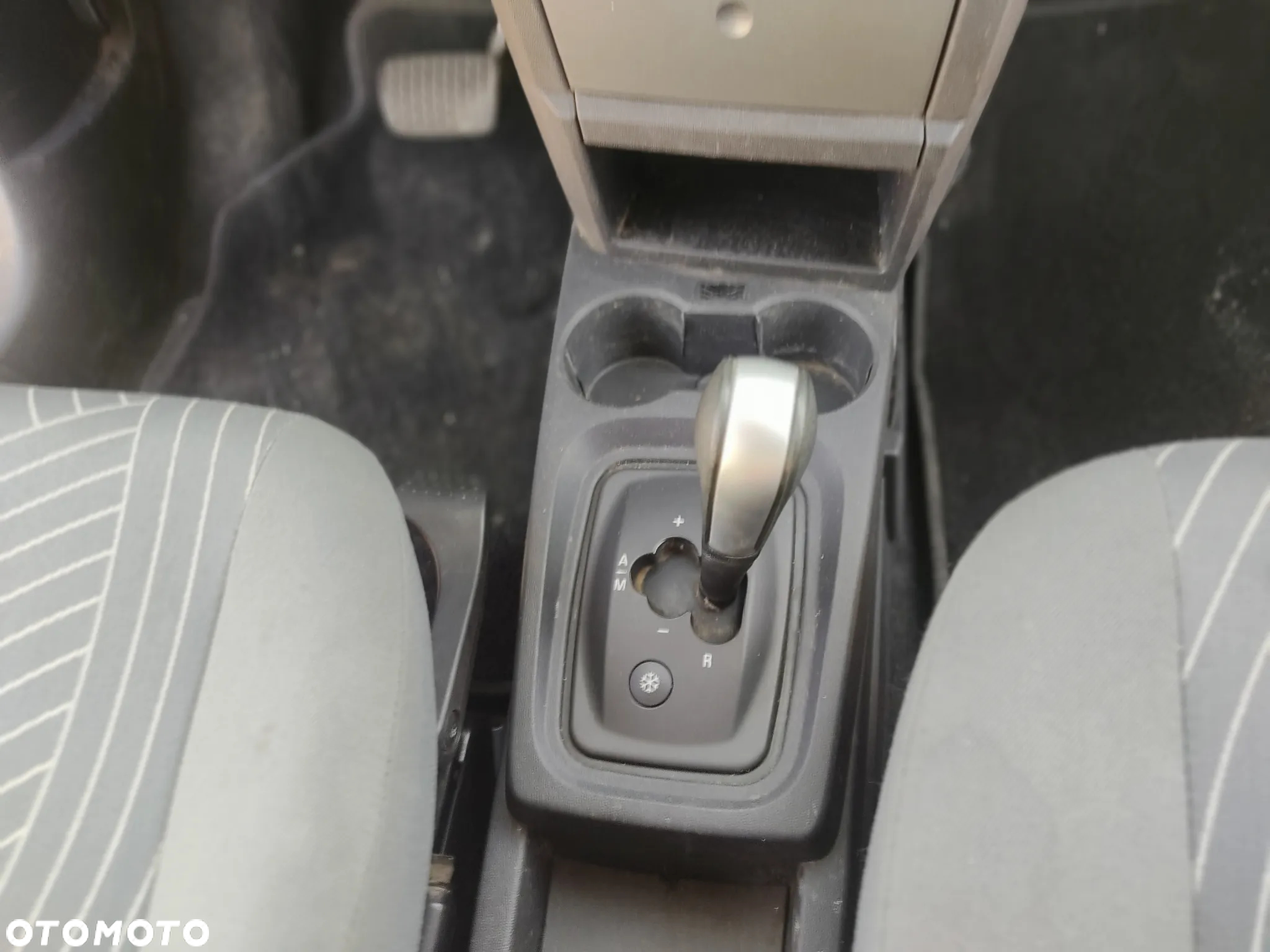 Opel Meriva 1.6 Essentia MTA - 6
